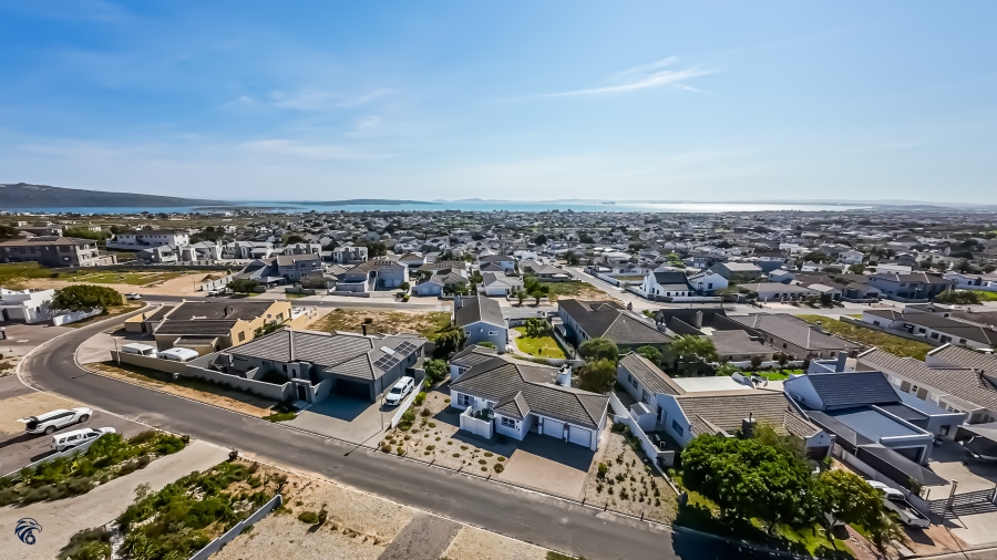 3 Bedroom Property for Sale in Country Club Western Cape